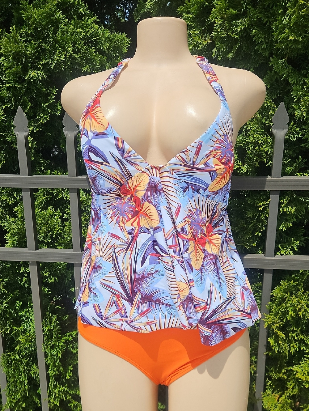Cupshe Light Blue Floral Halter Tankini with Orange Bikini Bottoms